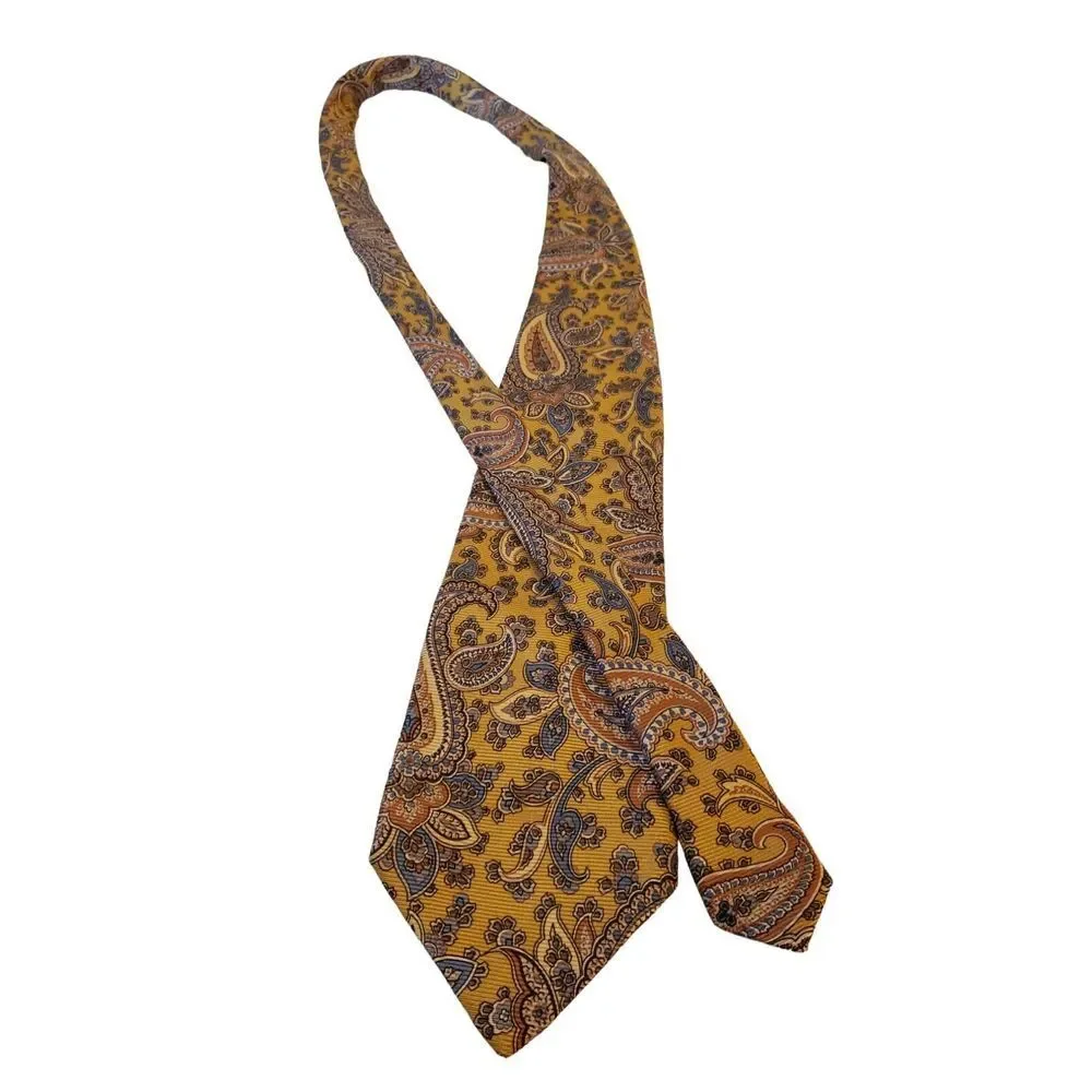 JOS. A.‎ BANK Signature Collection 100% Silk Tie Made in Italy Mustard Paisley